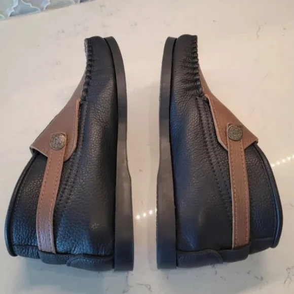 Polo boots and leather shoes - Picture 2 of 8